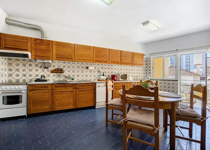 Da * 프라이아 다 로차